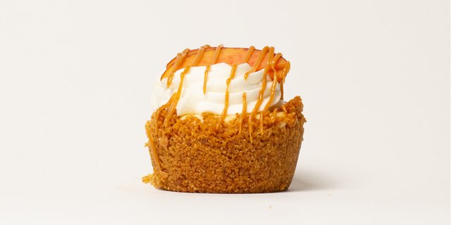 Peach Bourbon Cheesecake Pie
