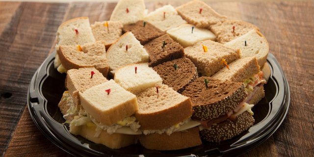 Sandwich Tray