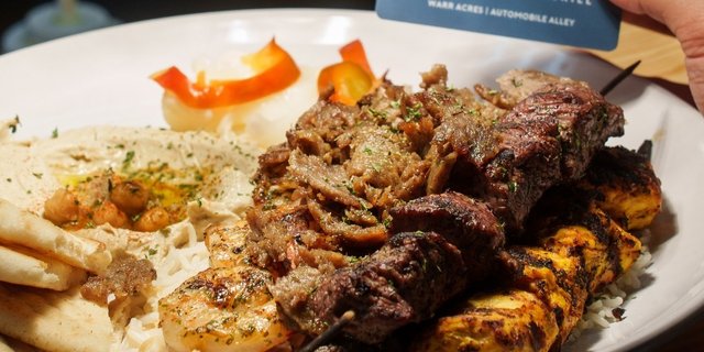 Mixed Kabob Boxed Lunch