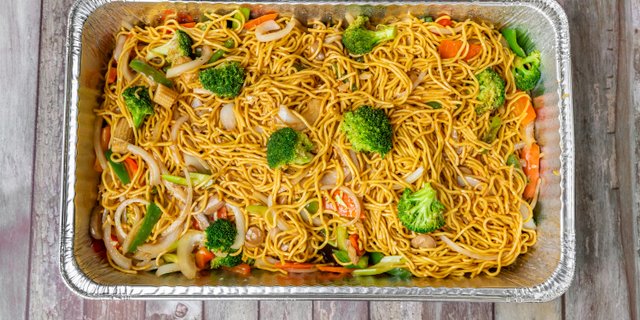Pork Lo Mein Catering Package