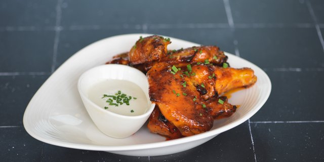 DT's Wood Fired Wings