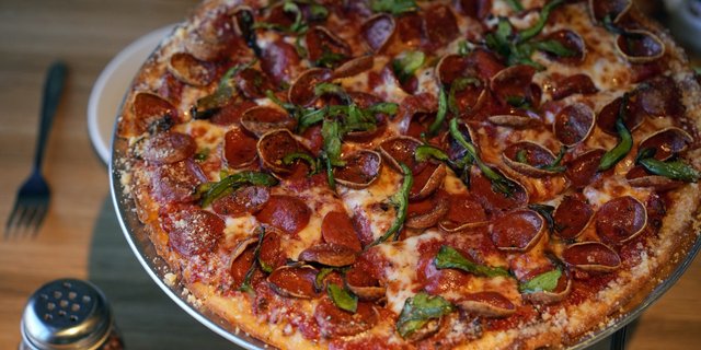 Premium Pizza Boxed Lunch