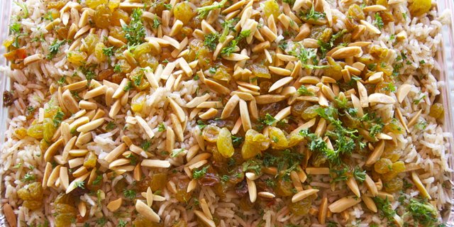 Basmati Rice w/ Almonds & Raisins