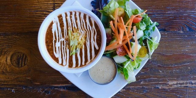 Cup of Dad's Chili & Side Salad