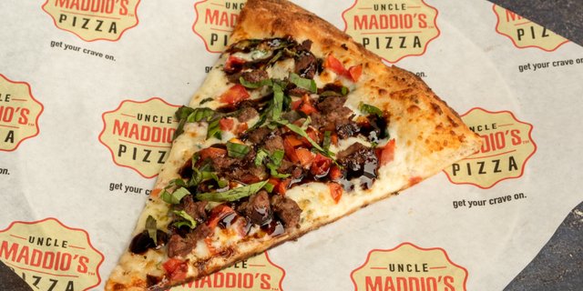 Steak & Blue Pizza