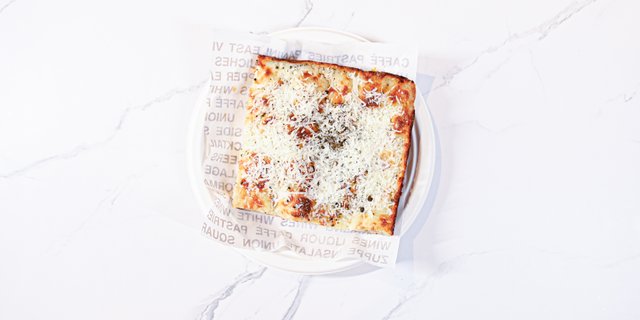 Cacio E Pepe Pizza