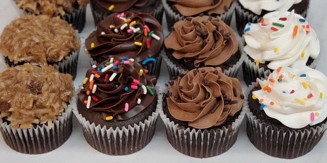 Cupcake Variety Box