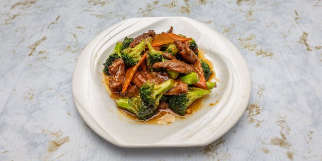Beef w/ Broccoli Tray