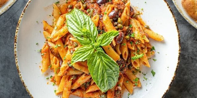Puttanesca Pasta