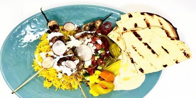 Chicken Souvlaki Plate