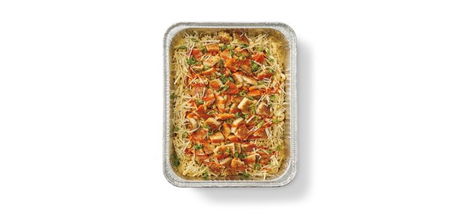 Buffalo Chicken Mac w/ Parmesan-Crusted Chicken Pan