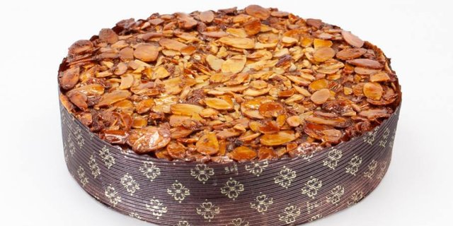 Almond Honey Cake
