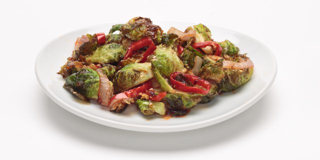 Crispy Sriracha Brussels Sprouts