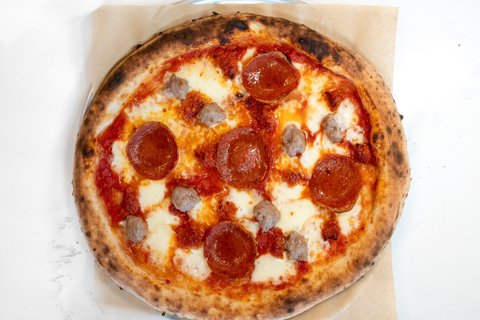 12" Maradona Pizza