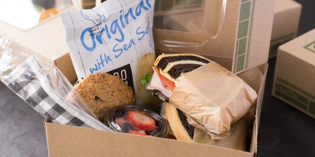 Lunch Box w/ Salad