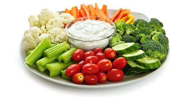 Party-Size Fresh Seasonal Vegetable Platter