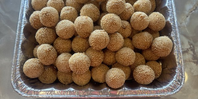 Sesame Ball w/ Red Beans