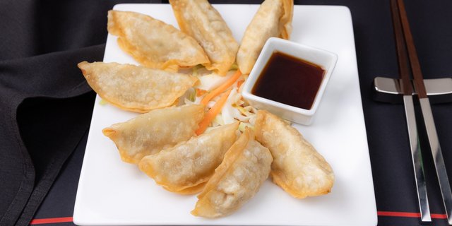 Fried Chicken Pot Stickers (8)