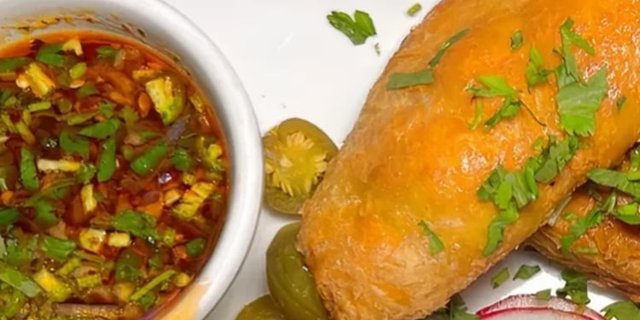 Birrias Empanada