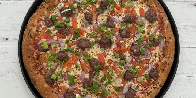 Mediterranean Pizza