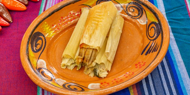 Rajas con Queso Tamale