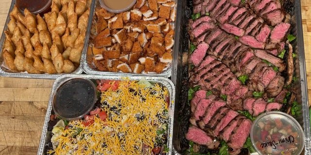 Signature Lunch Buffet B1