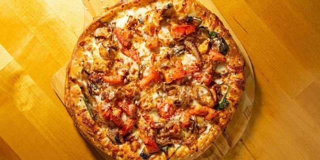 Spinach Artichoke Pizza