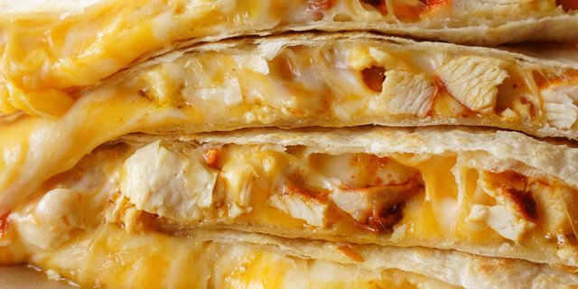 Appetizer Quesadilla w/ Chicken