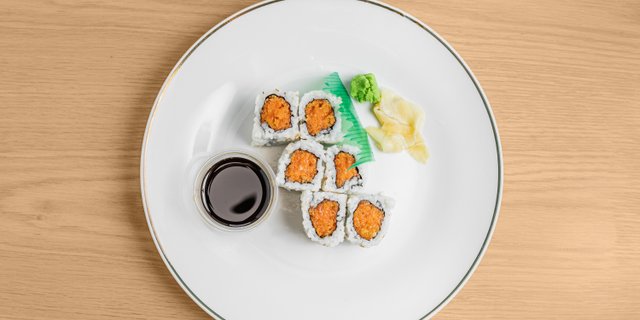 Spicy Tuna Roll Tray