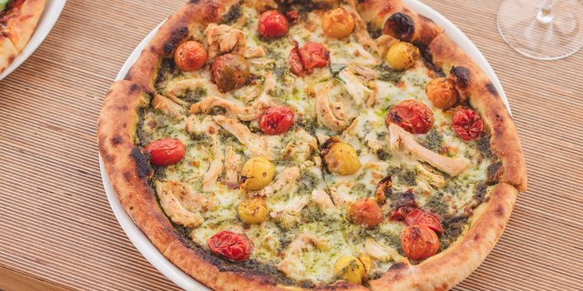 Pesto Chicken Pizza