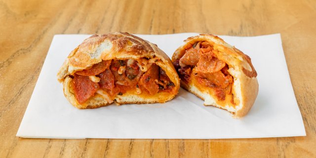 Pepperoni Pizza Kolache