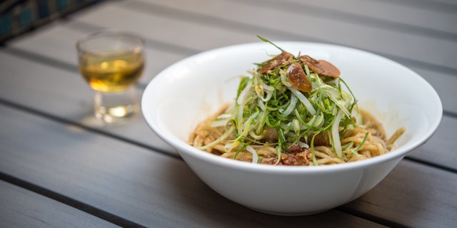 Triple Pork-Triple Garlic Mazemen