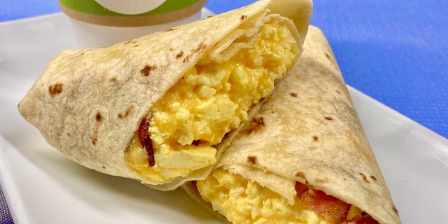Bacon, Egg & Cheese Breakfast Burrito Tray