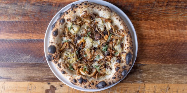 Mushroom & Guanciale Pizza