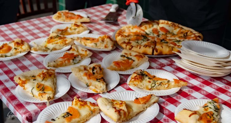 Filippi's Pizza Grotto Catering, San Diego, CA