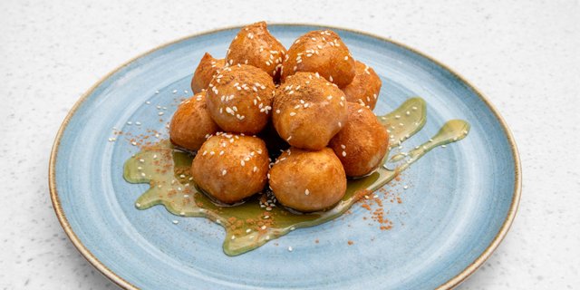 Loukoumades w/ Honey