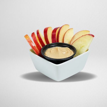 Apple Slices & Peanut Butter Dip