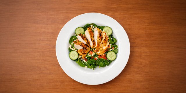 Grilled Chicken Spinach Salad