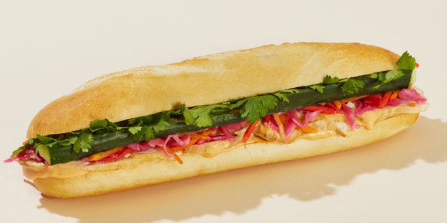 Pret's Chicken Bánh Mi Baguette Sandwich