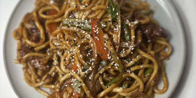 Dry Fried Noodle