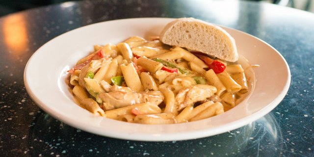 Roasted Chicken Penne Tray