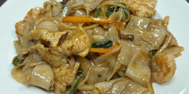 Drunken Noodle