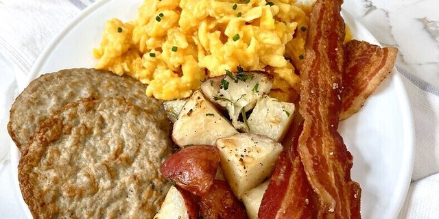 American Breakfast Buffet
