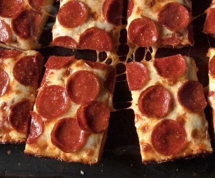 Build Your Own - X-Large Deep Dish Pizza