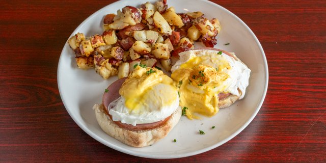 Eggs Benedict