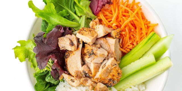 Mt. Fuji Chicken Bowl Meal
