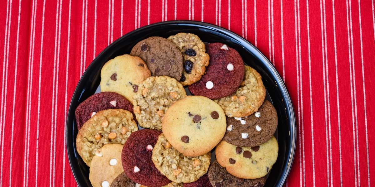 Glassy Brown Cookies