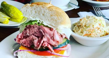 Deli News