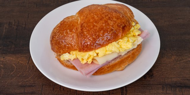 Breakfast Egg Croissant