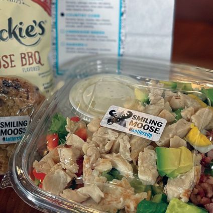 Deluxe Salad Box